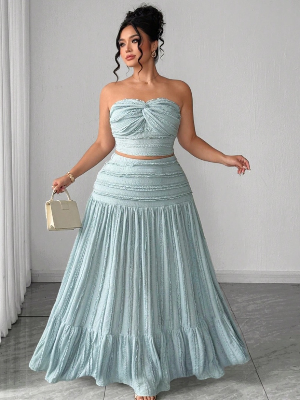 Women's Knitted Lining Elegant Aqua Blue Textured Pleated Layered Maxi Set